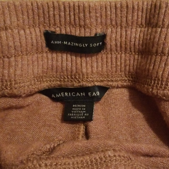 The comfiest sweatpants I've ever owned - Picture 2 of 3